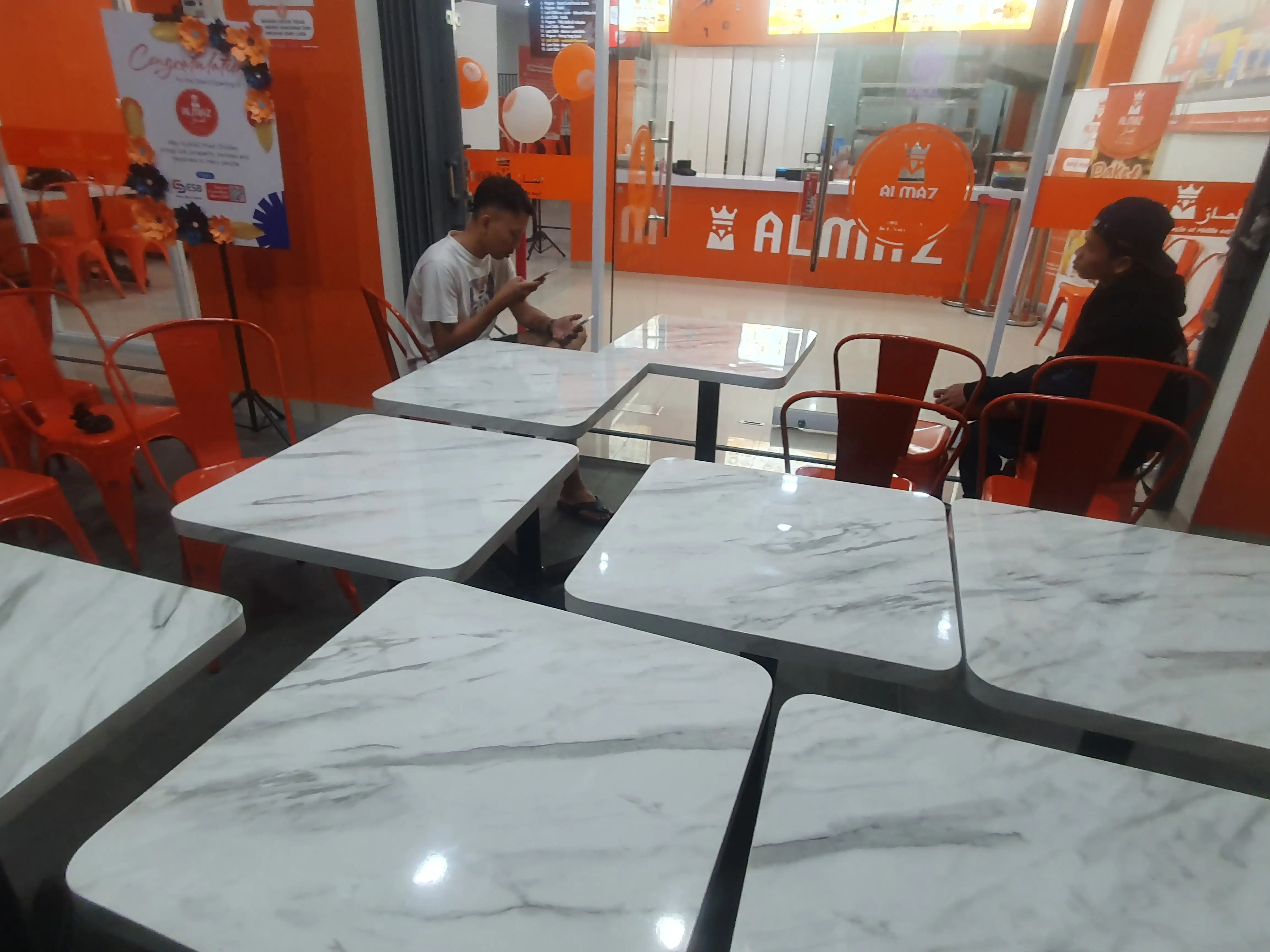 Meja Cafe custom